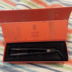 Amika The Cinfidante Flat Iron